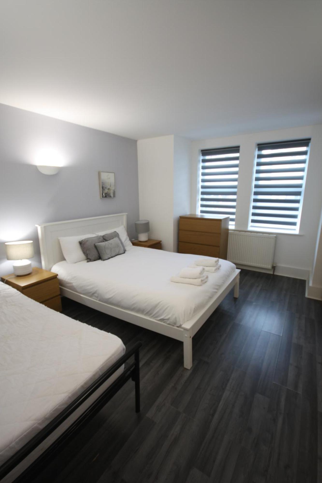 Bournemouth Hot Tub & Sauna Holiday Let Buitenkant foto